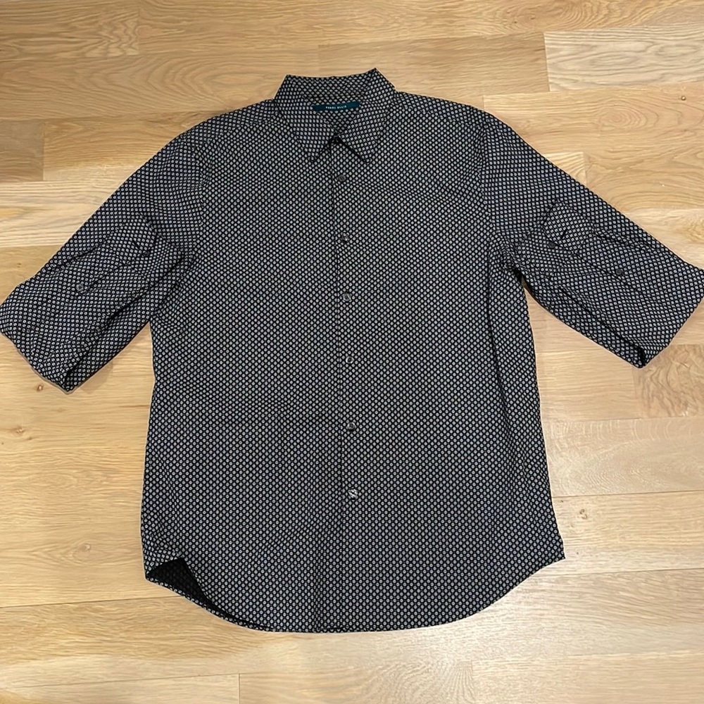 Perry Ellis Button Down Dress Shirt
